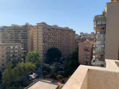 Appartamento in Vendita a Palermo Viale Emilia
