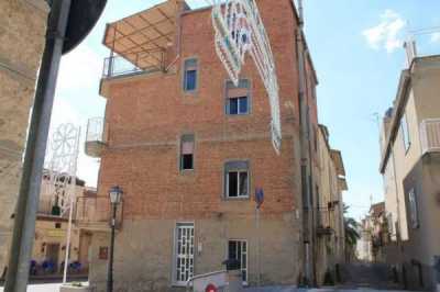 Palazzo Stabile in Vendita a Blufi Corso Italia