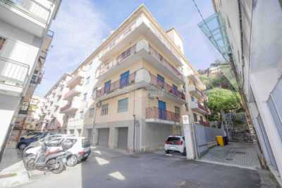 Appartamento in Vendita a Messina via Lorenzo Maisano 8