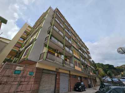 Appartamento in Vendita a Messina Viale Principe Umberto 121