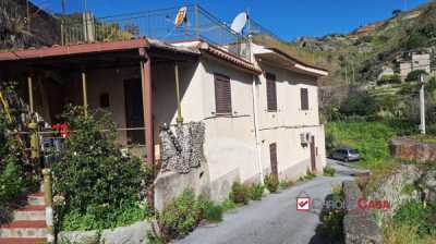 Villa in Vendita a Messina Strada Provinciale 34