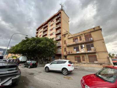 Appartamento in Affitto a Palermo via Emiro Giafar 25