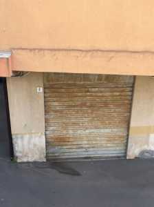Box Garage in Vendita a Gravina di Catania via Giacomo Puccini