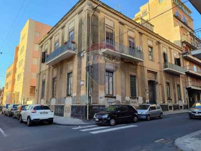Appartamento in Vendita a Catania via Roccaromana 51