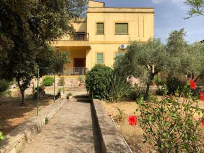 Villa in Vendita a Siliqua via Giuseppe Garibaldi
