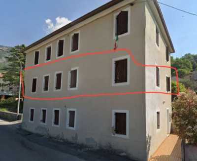 Appartamento in Vendita a Fregona via Borgo Piai