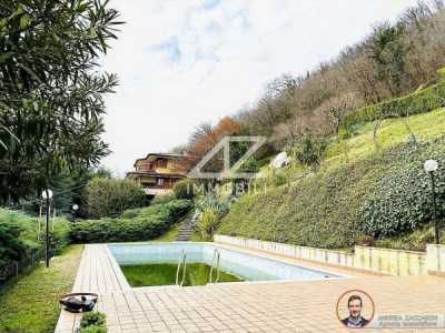 Villa in Vendita a Pieve di Soligo via Franesco Fabbri