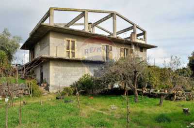 Villa in Vendita a San Giovanni la Punta via Delle Ciliegie 16