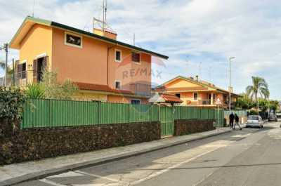 Villa in Vendita a San Gregorio di Catania via Dante Alighieri 13