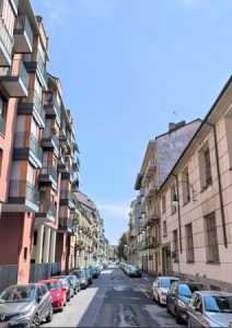 Appartamento in Affitto a Torino via Revello