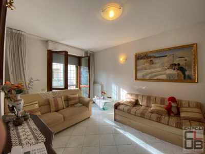 Appartamento in Vendita a Cerreto Guidi via Cesare Frullani 50050