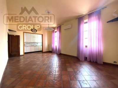 Appartamento in Vendita a Prato via Giuseppe Valentini