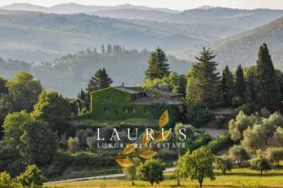 Rustico Casale in Vendita a Castellina in Chianti via 4 Novembre