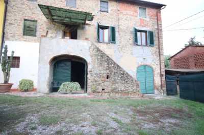 Rustico Casale in Vendita a Capannori via Belvedere 26
