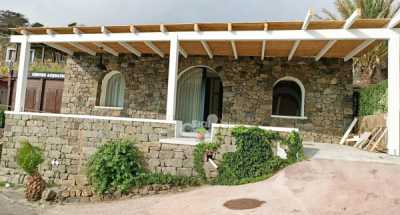 Rustico Casale in Vendita a Pantelleria