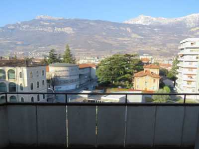 Appartamento in Vendita a Rovereto via Alessandro Manzoni