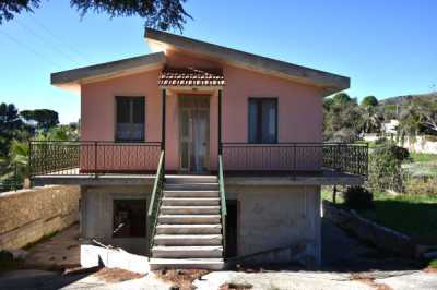 Villa in Vendita ad Avola Contrada Ronchetto