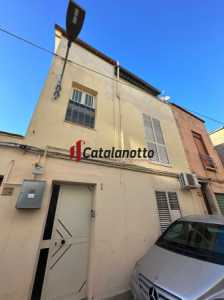 Appartamento in Vendita a Castelvetrano via Domenico Amato