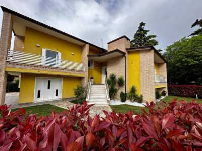 Villa in Vendita ad Annone Veneto via Guglielmo Marconi 15