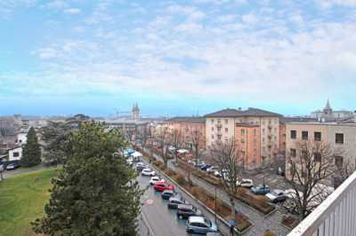 Appartamento in Vendita ad Aosta Viale della Pace 32