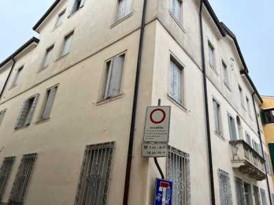 Appartamento in Affitto a Padova via Aristide Gabelli