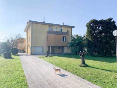 Villa in Vendita a Selvazzano Dentro via Caselle