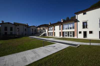 Appartamento in Vendita a Montecchio Maggiore via Leonardo Murialdo