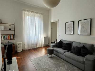 Appartamento in Affitto a Milano via Cenisio 37