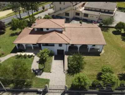 Villa in Vendita a Capodimonte via Dell
