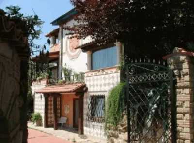 Villa in Vendita a Sutri via Dei Tirreni