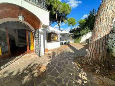Villa in Vendita a Terracina via Ulisse 1