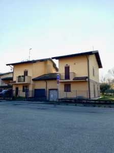 Villa in Vendita ad Ospedaletto Lodigiano via Antonio Pagani