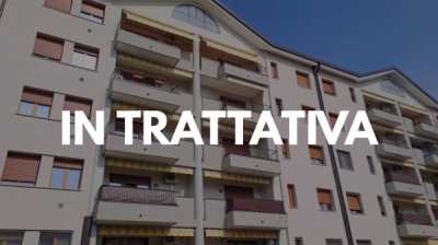 Appartamento in Vendita a Legnano via Flora 150