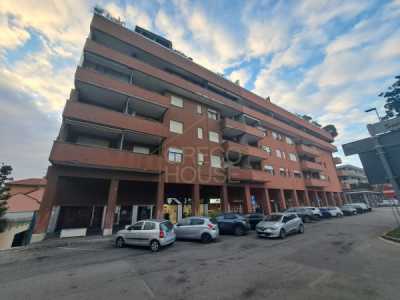 Appartamento in Vendita a Castellanza via Col di Lana