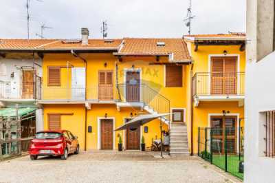 Appartamento in Vendita a Lonate Pozzolo via Piave 11