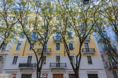 Appartamento in Vendita a Milano via Bartolomeo Eustachi 48