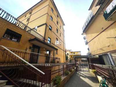 Appartamento in Vendita a Roma via Castelpetroso