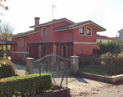 Villa in Vendita a Treviso via di Sant
