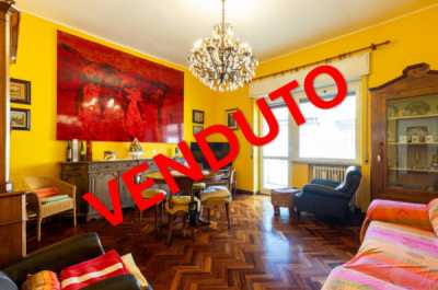Appartamento in Vendita a Milano via Lorenzo Ghiberti 15