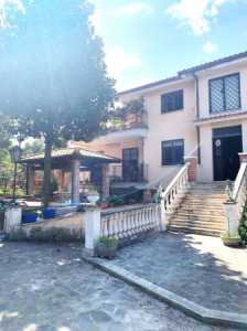 Appartamento in Vendita a Frascati via Luigi Vanvitelli