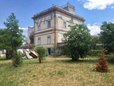Villa in Vendita a Portici via Dalbono 22