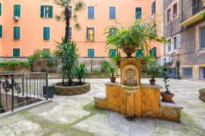 Appartamento in Vendita a Roma via Angelo Brofferio