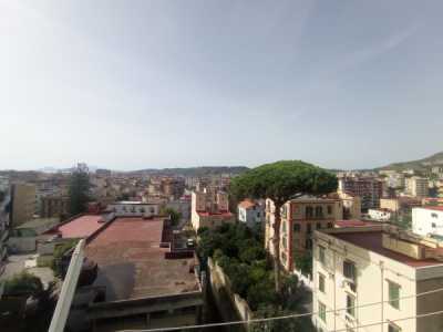Appartamento in Vendita a Napoli via Enea Zanfagna