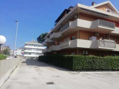 Appartamento in Affitto a Montesilvano via Lazio 42