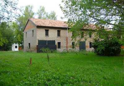 Villa in Vendita a Ferrara via Bertolda