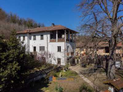 Villa in Vendita ad Asti Corso Alba