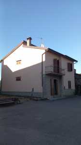 Edificio Stabile Palazzo in Vendita a Montemignaio Localet Castello