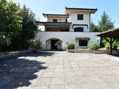 Villa in Vendita a Sezze via Monte Pilorci 12