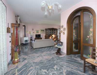 Villa in Vendita a Modena via Degli Alpini