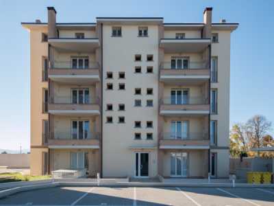 Appartamento in Vendita a Parma via la Spezia 218